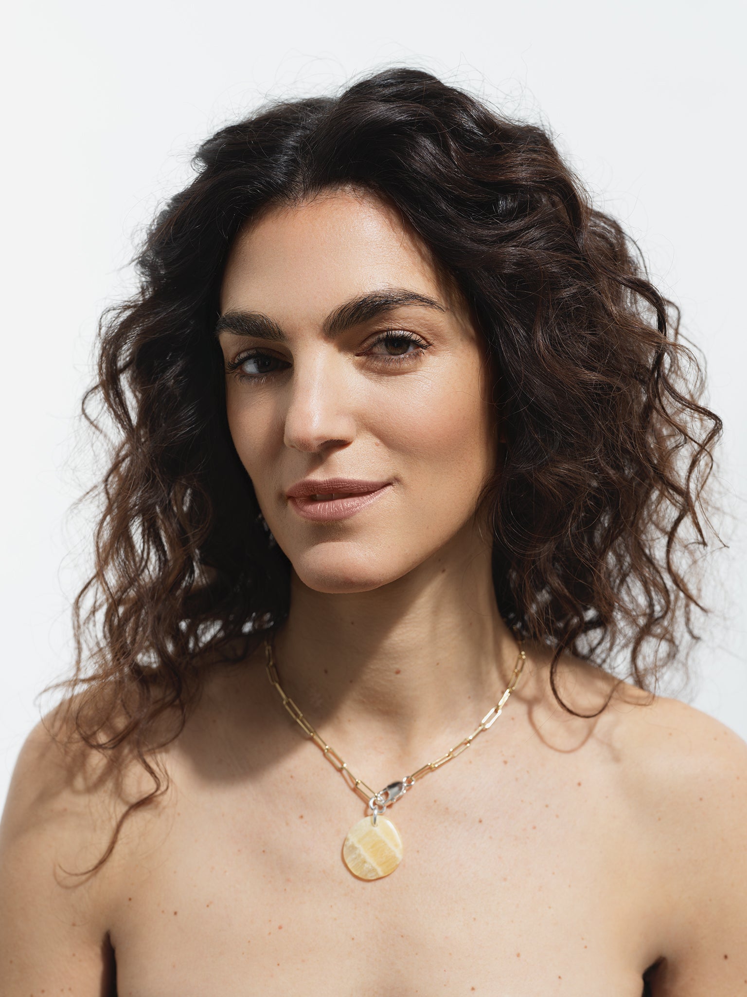 Collier Calcite #524