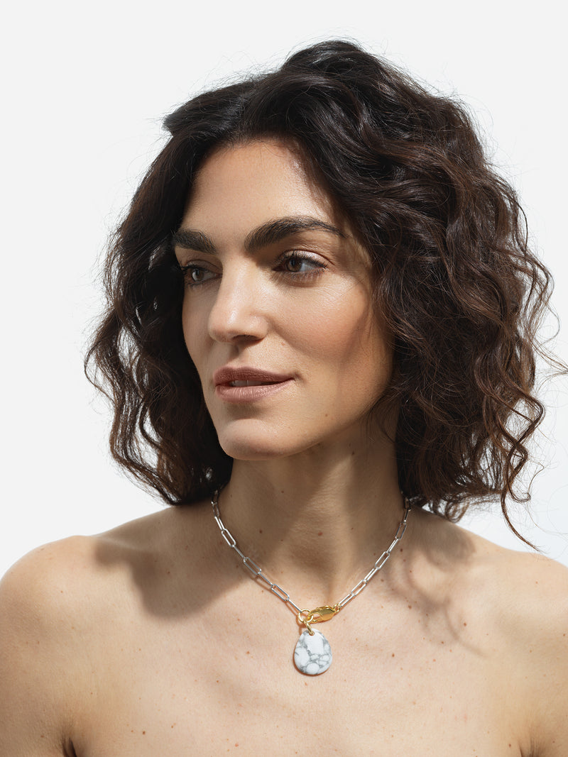 Collier Howlite #524